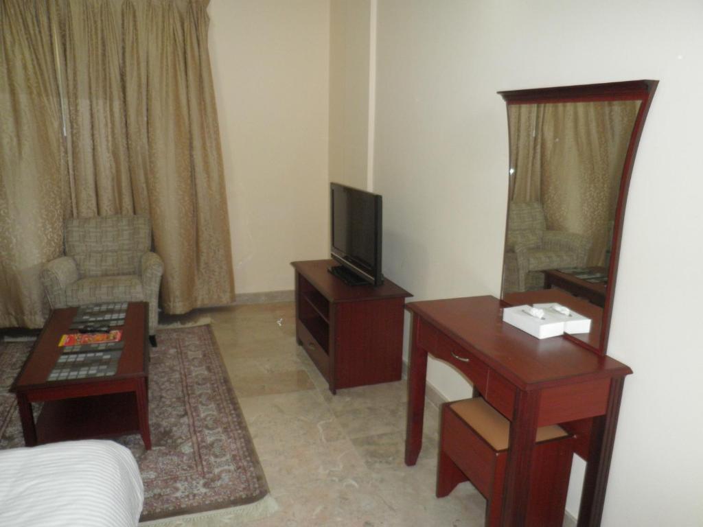 Hamasa Plaza Hotel Эль-Бурайми Номер фото